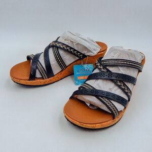 Cali Sandals from Skechers Women's Luxe Foam Beverlee Tiger Posse Black 9M Wedge
